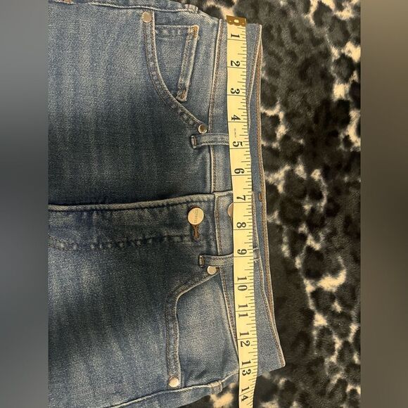 Super High-Waisted Medium Wash Double Button Skinny Jeans - Picture 3 of 8